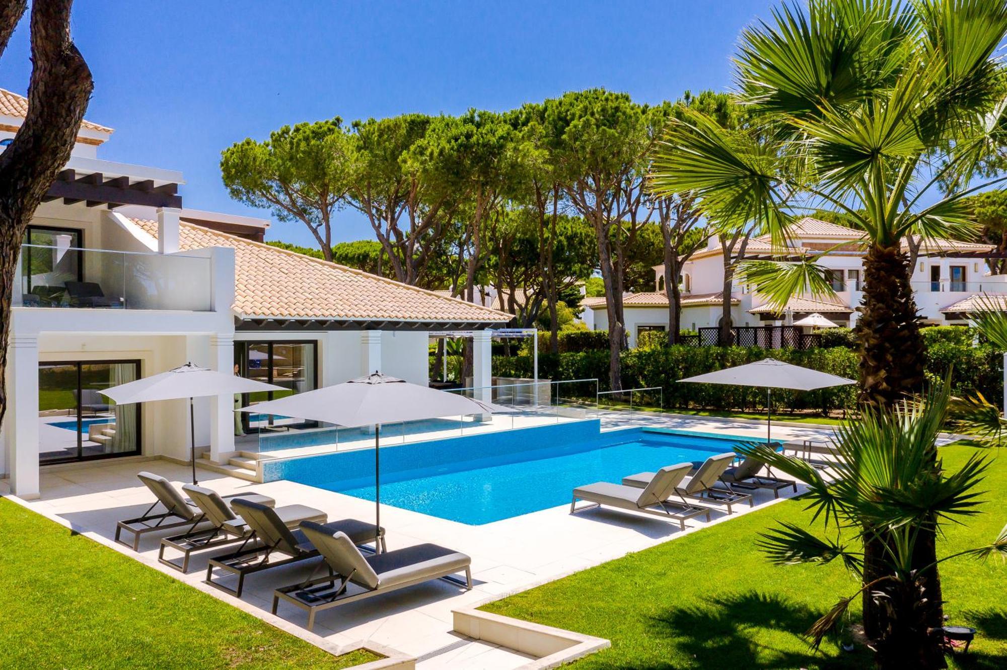 Pine Cliffs Village Albufeira Exterior photo